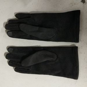 Achion - Black Gloves in One Size